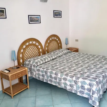 Vento Di Terra Ponza Villa Exterior photo